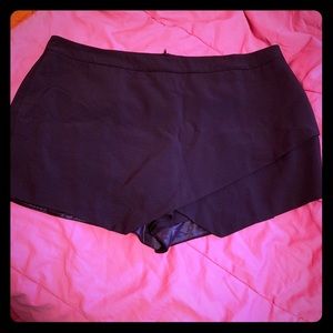 Black mini skort